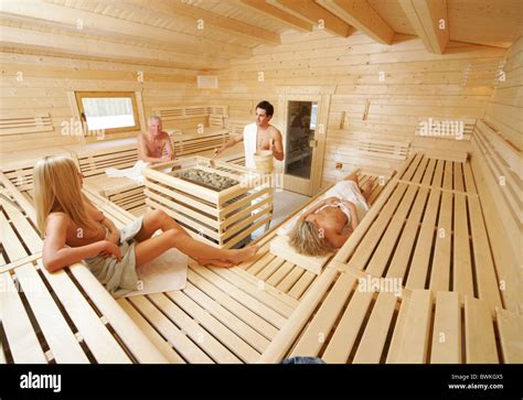 voyeur sauna|sauna.